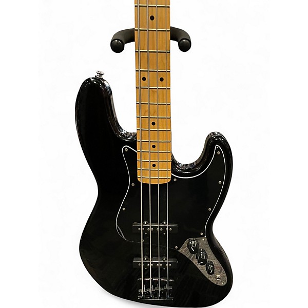 Used Fender Standard Jazz Bass Black Electric Bass Guitar