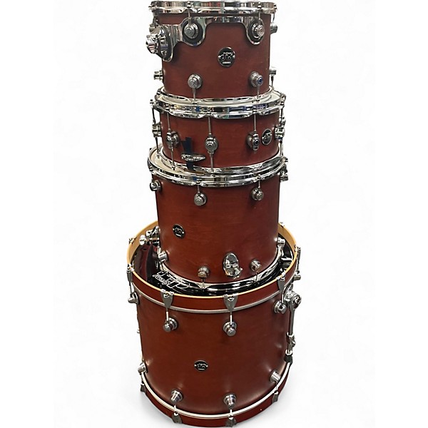 Used DW 4 Piece Performance Series Tobacco Stain Drum Kit