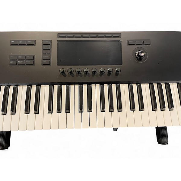 Used Native Instruments kontrol s61 mk3 MIDI Controller