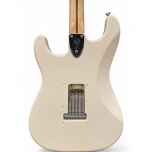 Used Fender Classic Series '70s Stratocaster Olympic White Solid Body Electric Guitar