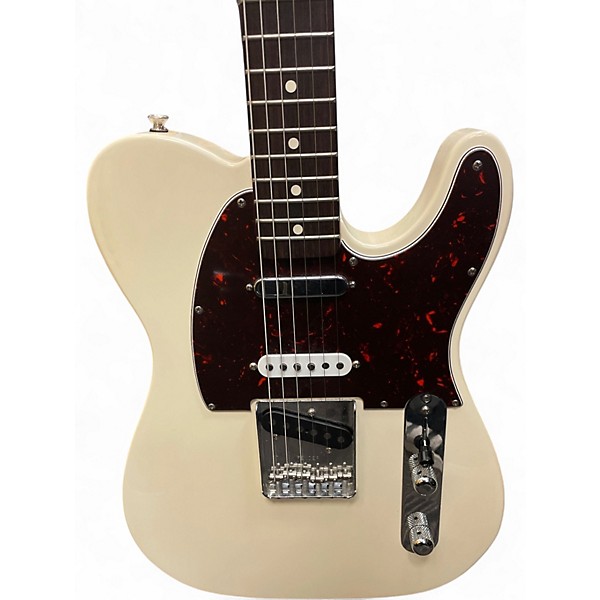 Used Fender Deluxe Telecaster Vintage White Solid Body Electric Guitar