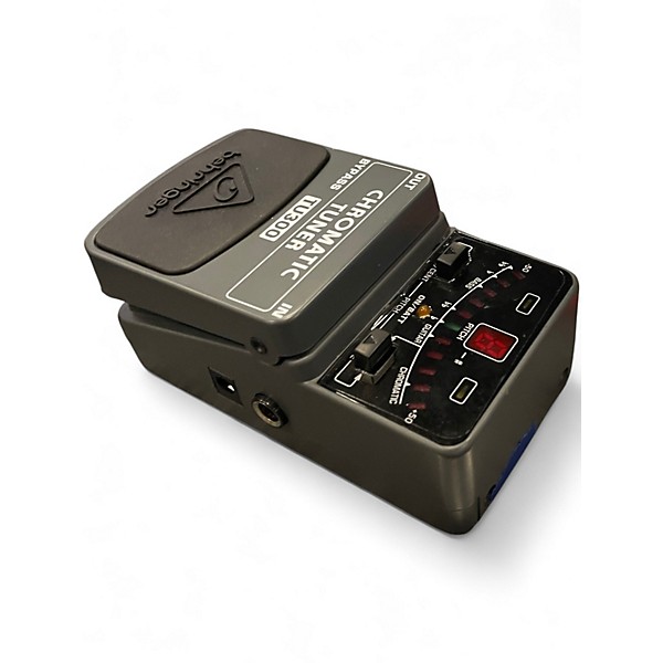 Used Behringer TU300 Chromatic Tuner Pedal