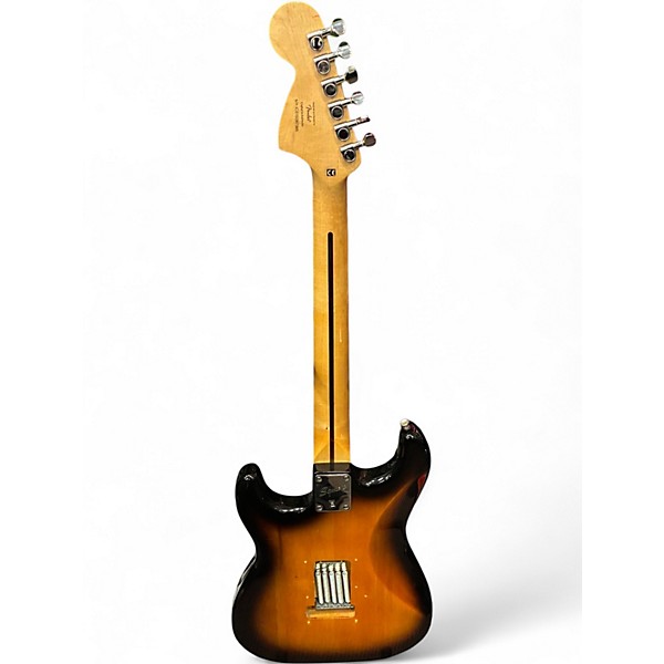 Used 2015 Squier Affinity Stratocaster 3 Color Sunburst Solid Body Electric Guitar