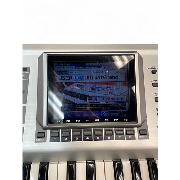 Used Roland Fantom X6 Keyboard Workstation