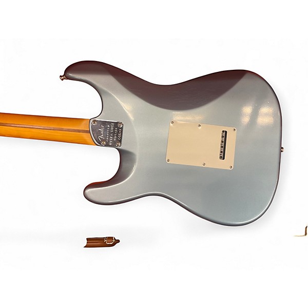 Used Fender American Ultra Luxe Vintage Stratocaster Ice Blue Metallic Solid Body Electric Guitar
