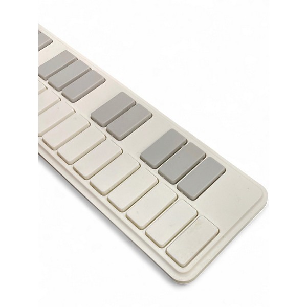 Used KORG Nano Key 2 MIDI Controller