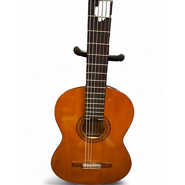 Used Yamaha C40 Natural Classical Acoustic Guitar