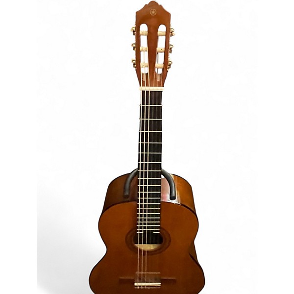 Used Yamaha C40 Natural Classical Acoustic Guitar