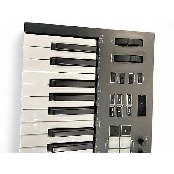 Used Novation LAUNCHKEY 37 MIDI Controller