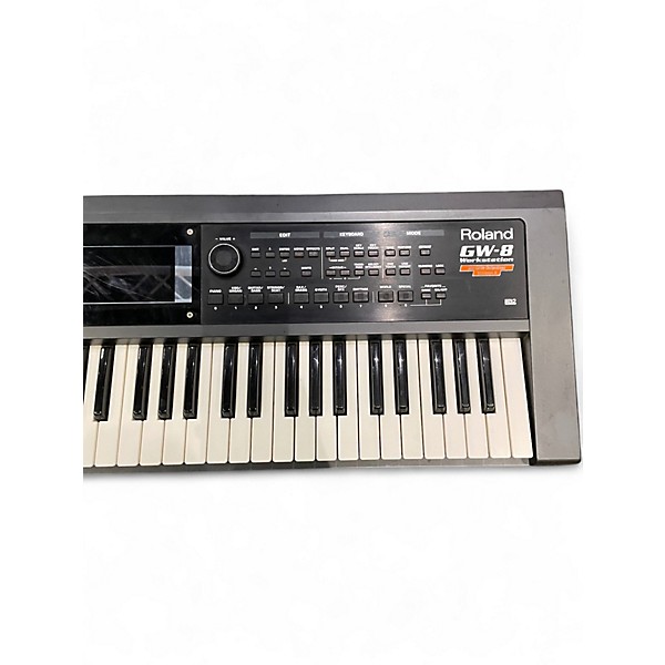 Used Roland GW8 61 Key Keyboard Workstation