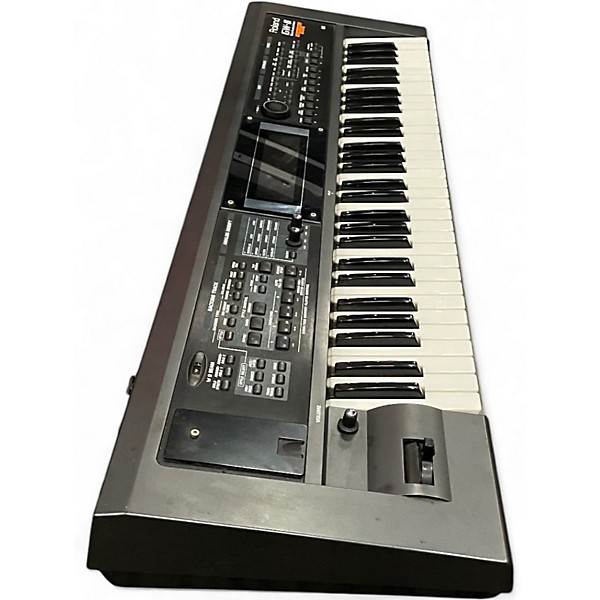 Used Roland GW8 61 Key Keyboard Workstation