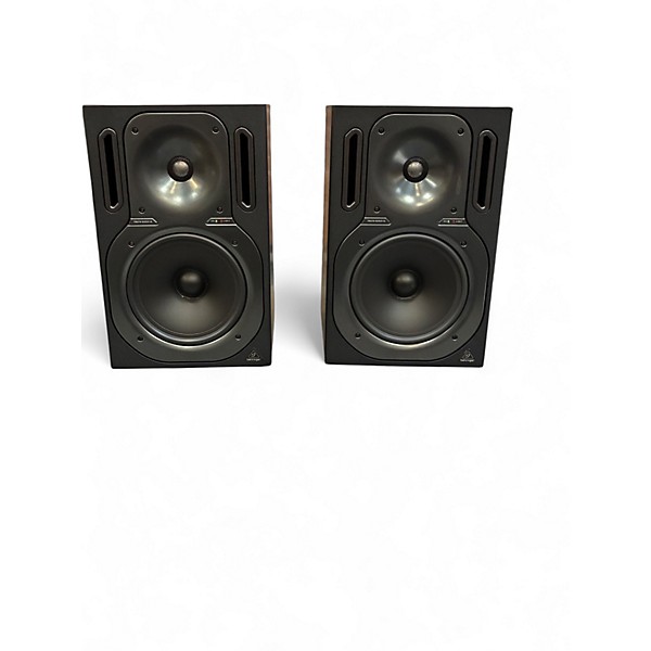 Used Behringer Truth B2031A Pair Powered Monitor