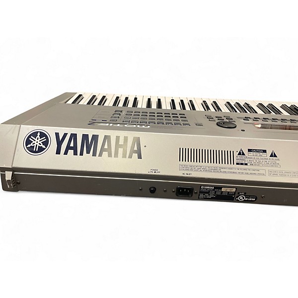 Used Yamaha Motif 7 76 Key Keyboard Workstation