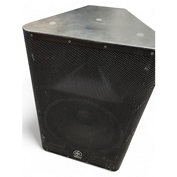 Used Yamaha DXR15 Powered Speaker