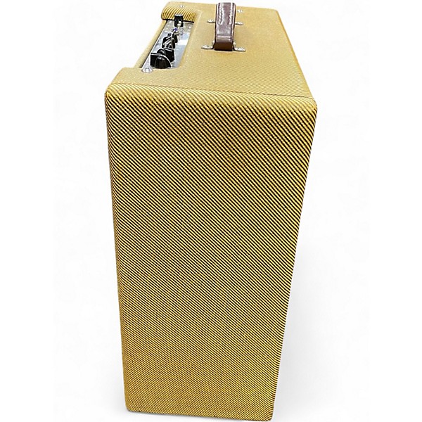 Used Victoria 35310 Tube Guitar Combo Amp