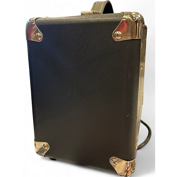 Used Esteban  G-10 Battery Powered Amp
