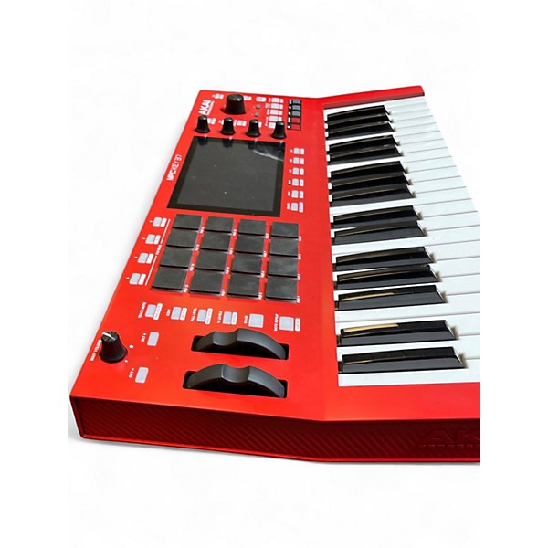 Used Akai Professional MPC KEY 37 Keyboard Workstation