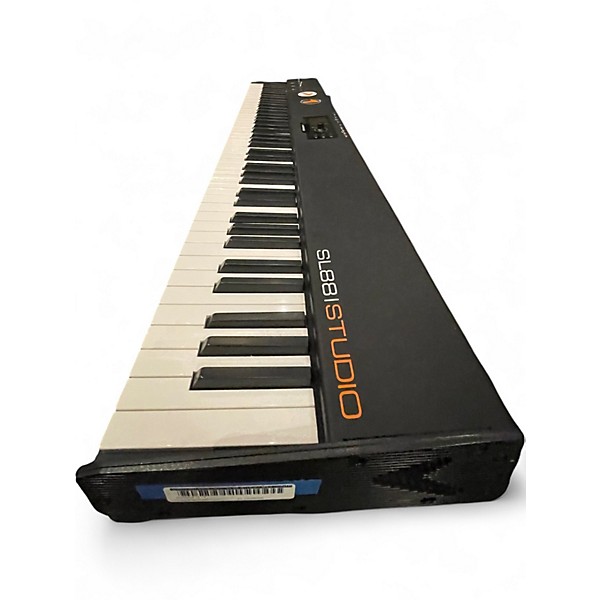 Used Studiologic SL88 STUDIO MIDI Controller