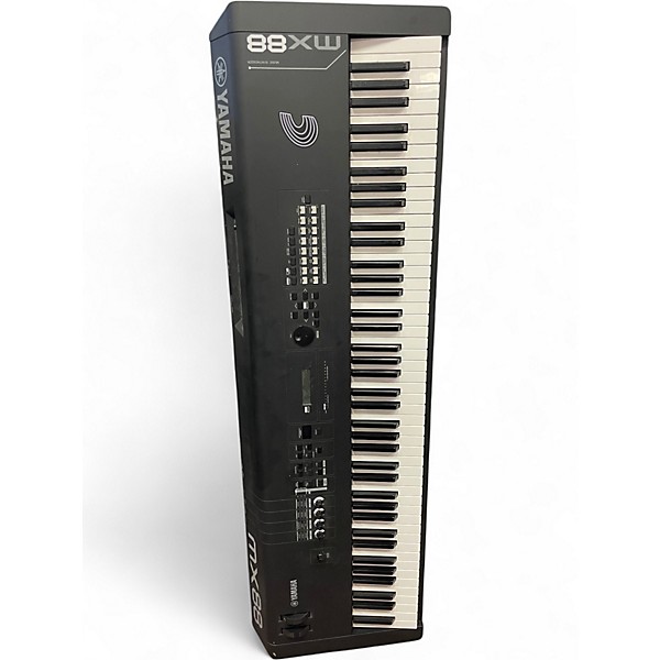 Used Yamaha MX88 Synthesizer