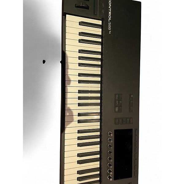 Used Native Instruments Komplete Kontrol S88 mk3 MIDI Controller