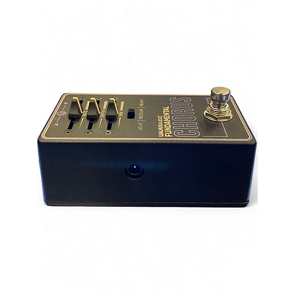 Used Walrus Audio FUNDAMENTAL CHORUS Effect Pedal