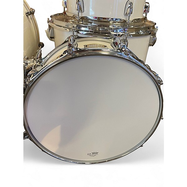 Used Yamaha 5 Piece Stage Custom WHITE Drum Kit