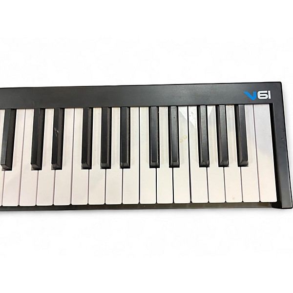 Used Alesis v61 MIDI Controller