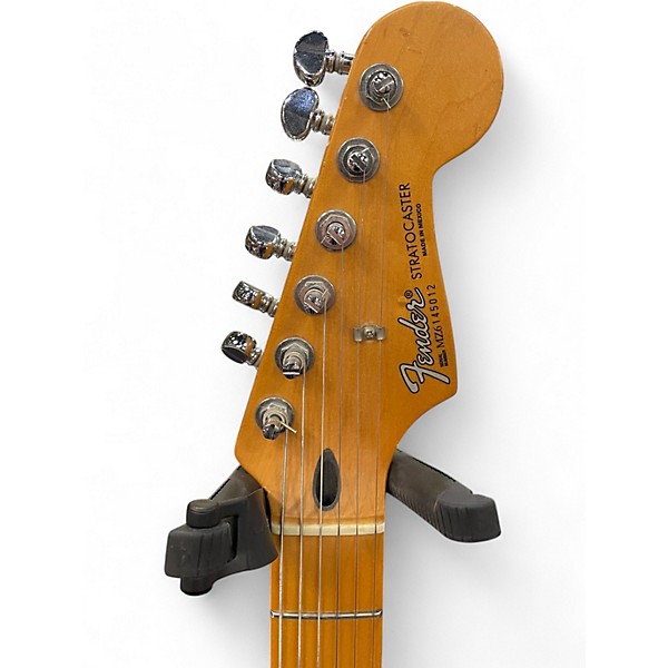 Used Fender 60TH ANNIVERSARY STANDARD STRAT Blizzard Pearl Solid Body Electric Guitar