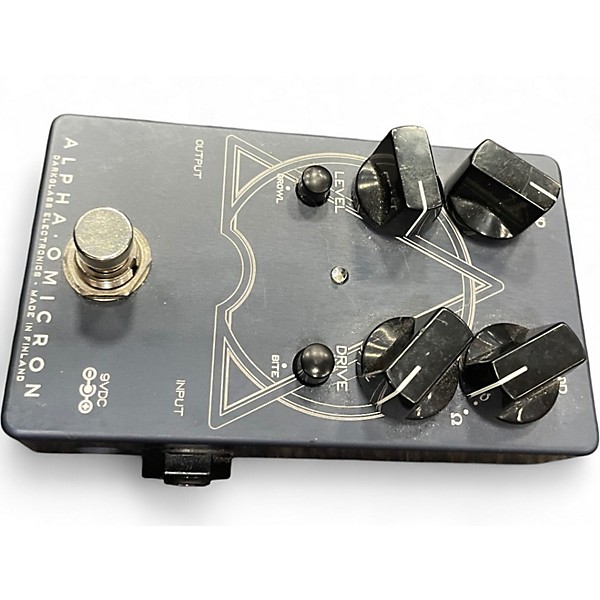 Used Darkglass ALPHA OMICRON Effect Pedal