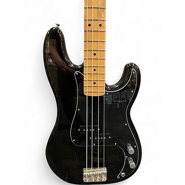 Used Fender PLAYER 2 P BASS BLACK Electric Bass Guitar