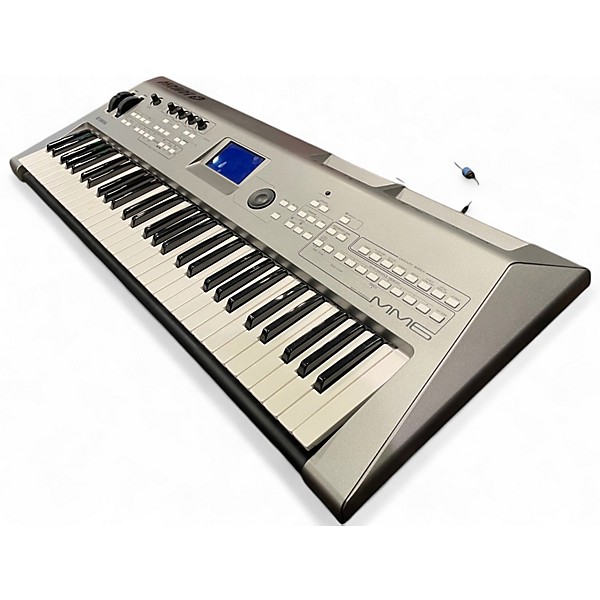 Used Yamaha MM6 61 Key Keyboard Workstation