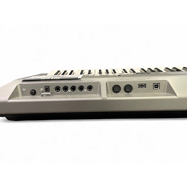 Used Yamaha MM6 61 Key Keyboard Workstation