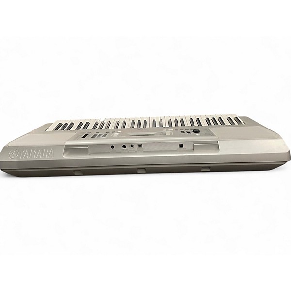 Used Yamaha YPT370 61 Key Portable Keyboard