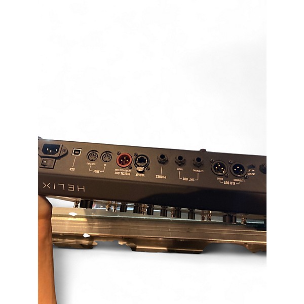 Used Line 6 Helix LT Effect Processor