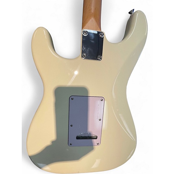 Used Fender Standard Stratocaster Arctic White Solid Body Electric Guitar