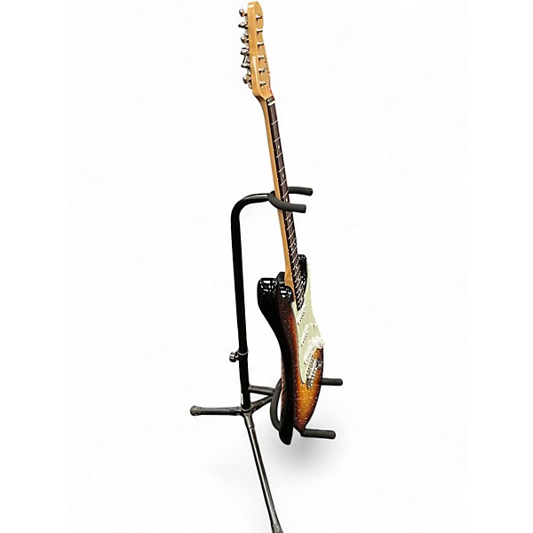 Used 2015 Fender CUSTOM SHOP 1960 STRATOCASTER NOS VINTAGE SPECS 3 Tone Sunburst Solid Body Electric Guitar