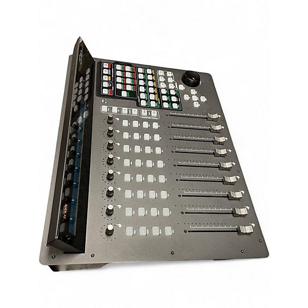 Used Icon qcon pro g2