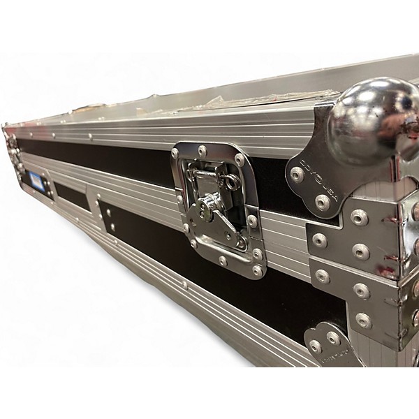 Used Odyssey FZRANE1272W DJ Case