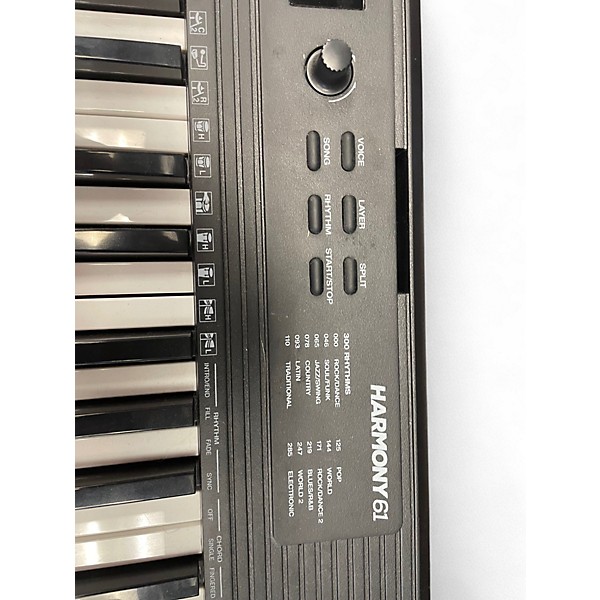 Used Alesis Harmony 61 Portable Keyboard