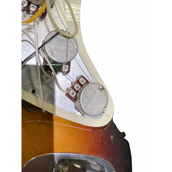 Vintage 1991 Fender MIJ ST62 Stratocaster 3 Color Sunburst Solid Body Electric Guitar