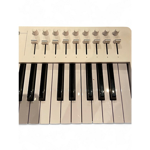 Used Arturia Keylab Essential 49 MIDI Controller