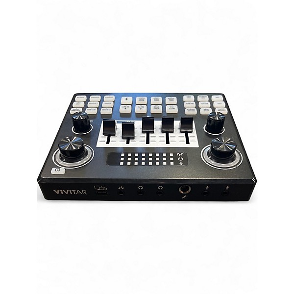 Used Vivitar VIVADMIX Powered Mixer