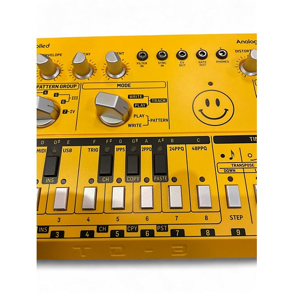 Used Behringer TD-3 Synthesizer