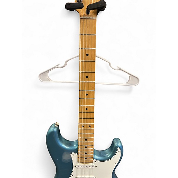 Used Fender Player Stratocaster Lake Placid Blue Solid Body Electric Guitar