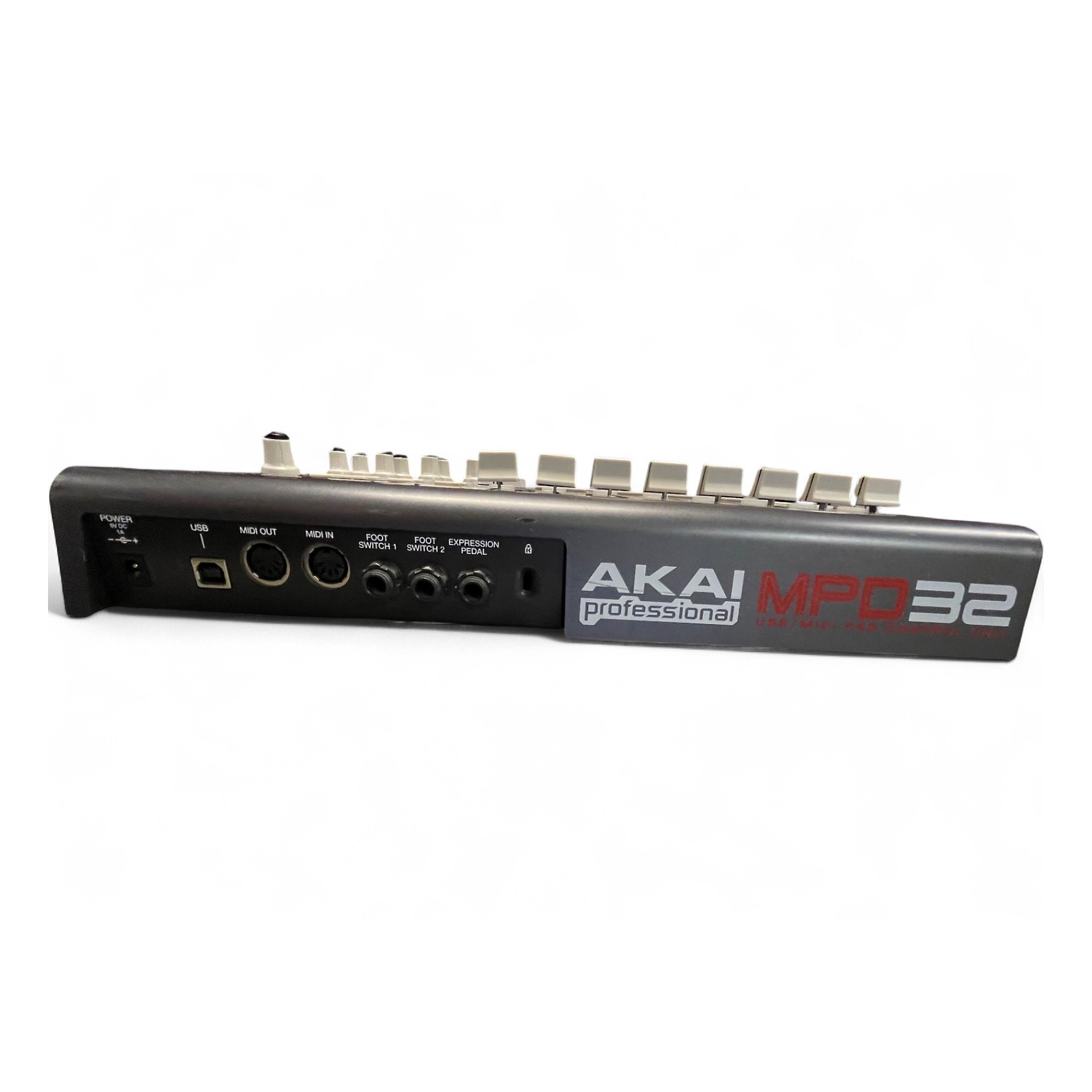 Used Akai Professional MPD32 MIDI Controller | Guitar Center