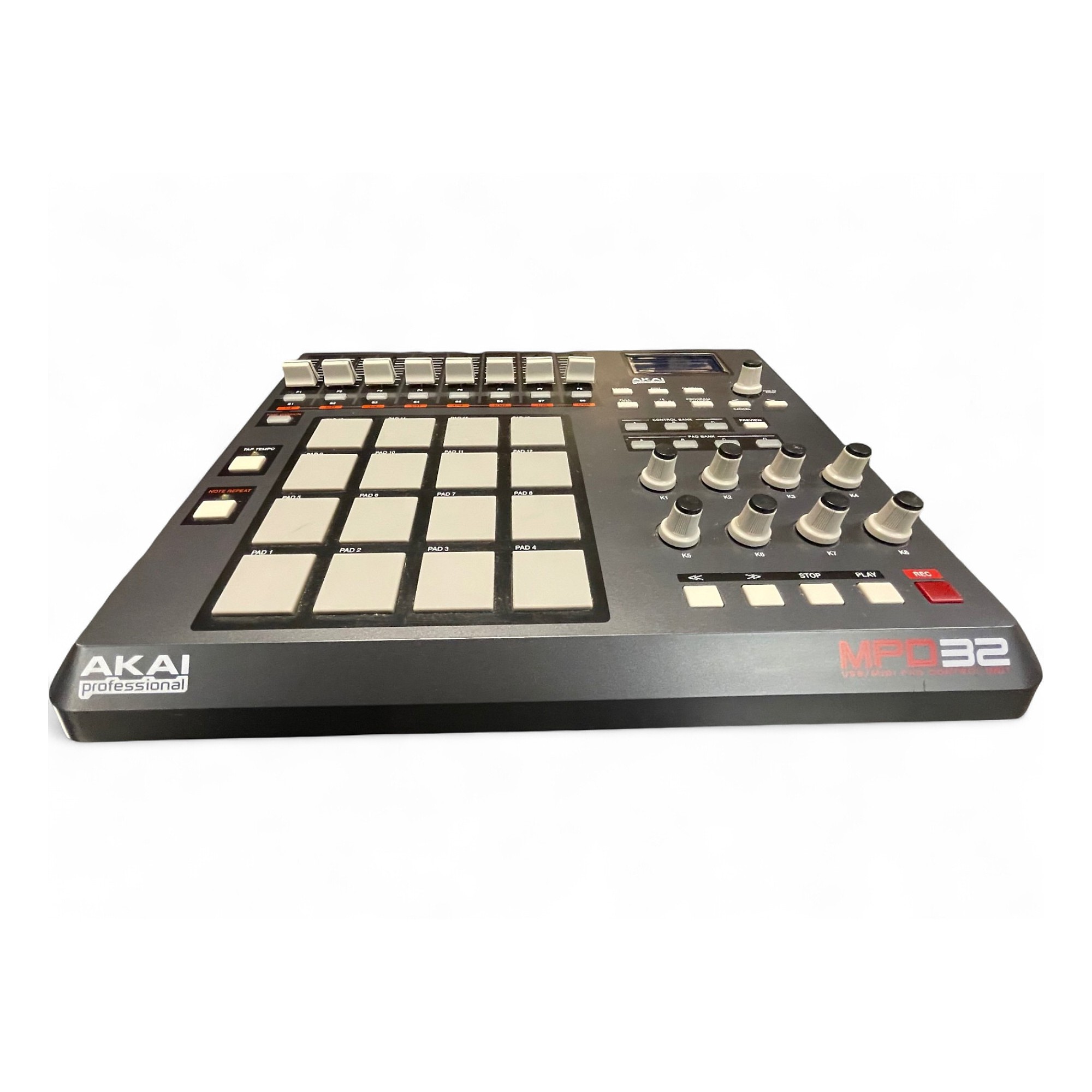 Used Akai Professional MPD32 MIDI Controller | Guitar Center