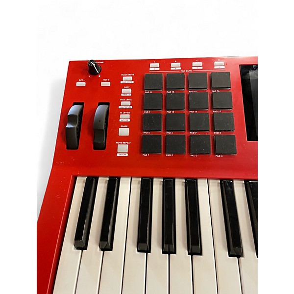 Used Akai Professional KEY 37 Keyboard Workstation