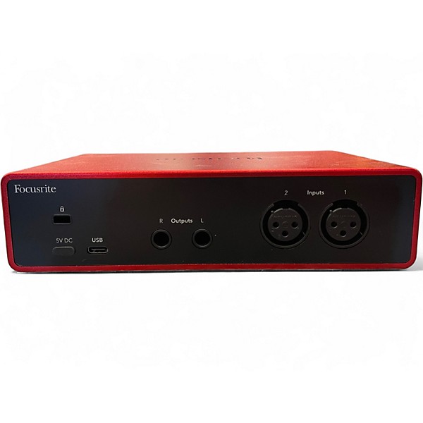 Used Focusrite Scarlett 2i2 GEN4 Audio Interface