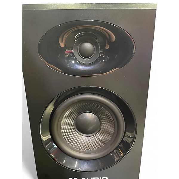 Used M-Audio BX5 Pair Powered Monitor