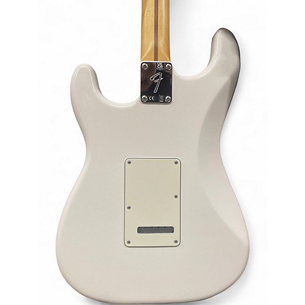 Used Fender Player Stratocaster Pearl White Solid Body Electric Guitar